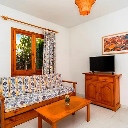 Casas Menorquinas * Cala Blanca (Menorca)