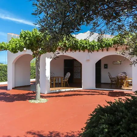 Casas Menorquinas Cala Blanca (Menorca)